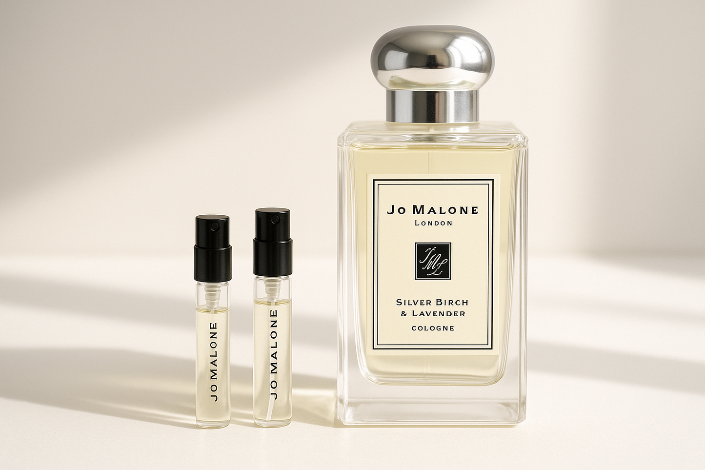 Próbki perfum Jo Malone Silver Birch & Lavender Cologne 1 ml obok perfum Jo Malone Silver Birch 100 ml