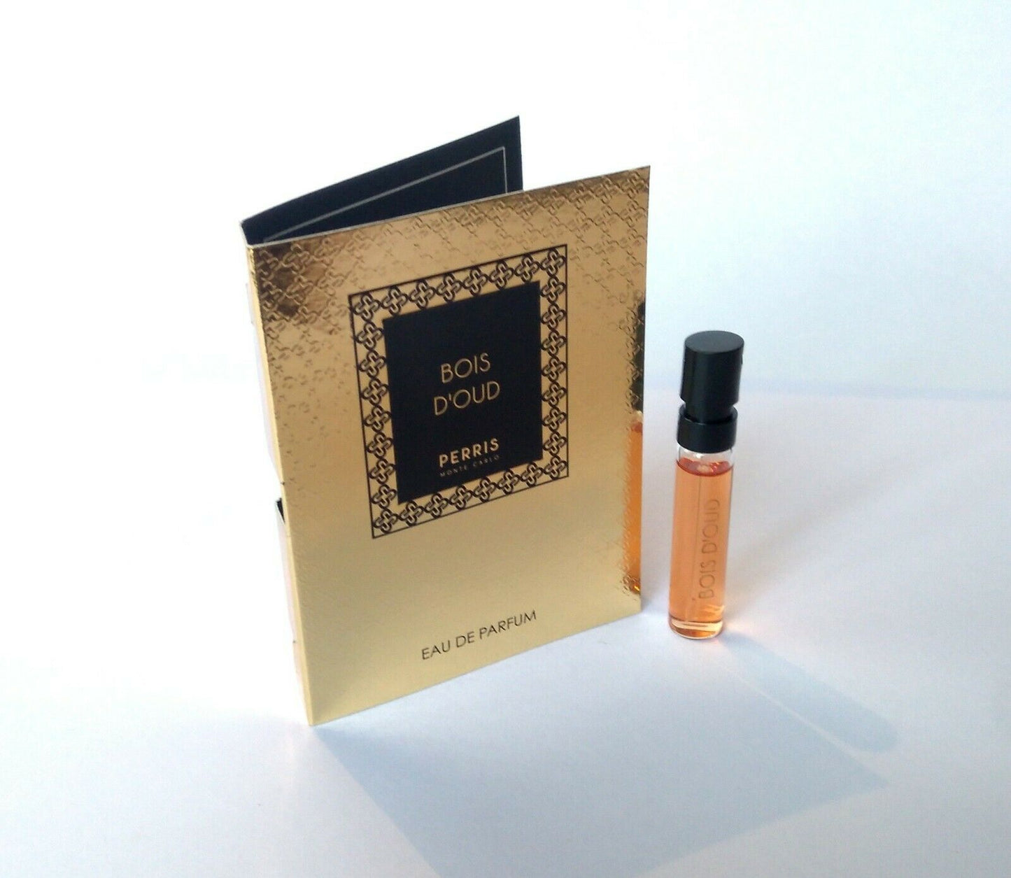Perris Monte Carlo Bois d’ Oud 2ml 0,06fl.oz. virallinen hajuvesinäyte, Perris Monte Carlo Bois d’ Oud 2ml 0,06fl.oz. oficjalna próbka perfum, Perris Monte Carlo Bois d’ Oud 2ml 0.06fl.oz. officiellt parfymprov, Perris Monte Carlo Bois d’ Oud 2ml 0,0